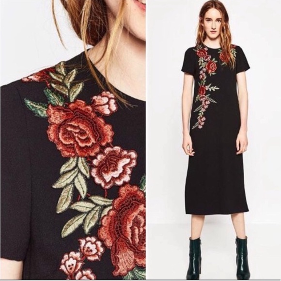 Zara Black Dress with Floral Appliqué Sz Small - Picture 6 of 6